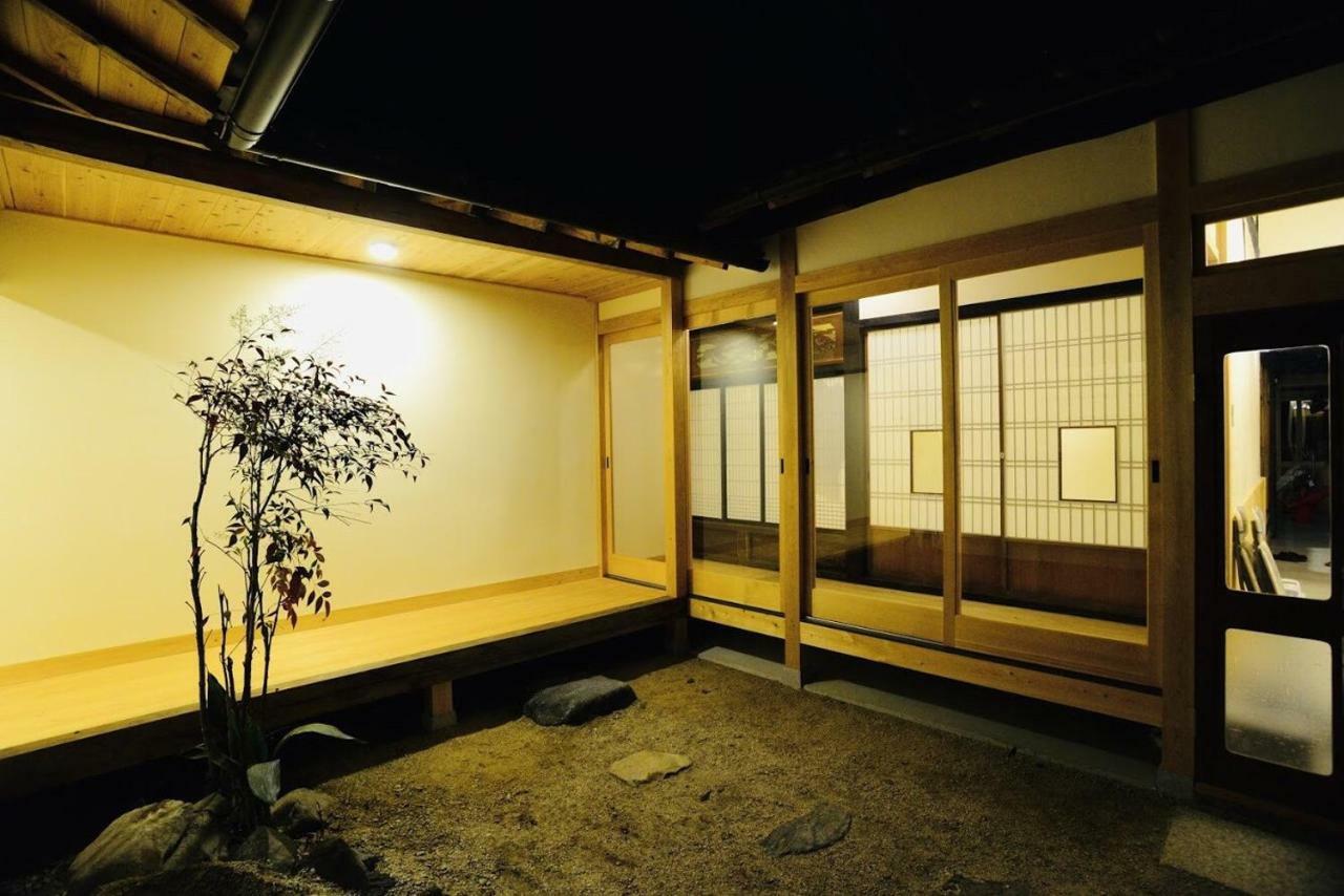 北房まちの駅 ゲストハウス Maniwa Buitenkant foto